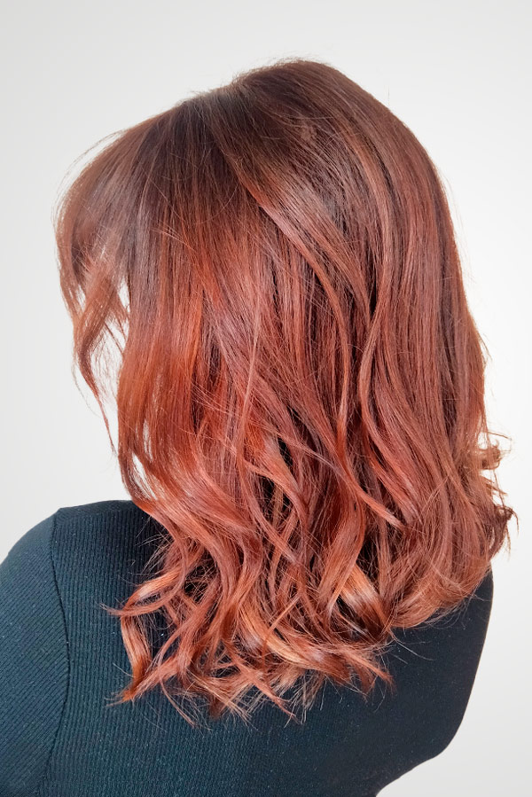 Haarfarbe, Strähnen und Highlights Haarfarbe, Strähnen und Highlights