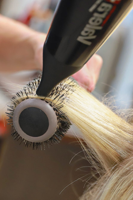 Haarschnitte und Styling Haarschnitte und Styling