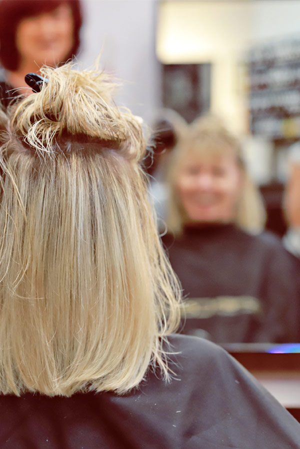 Haarschnitte und Styling Haarschnitte und Styling