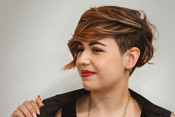 Haarschnitte und Styling Haarschnitte und Styling